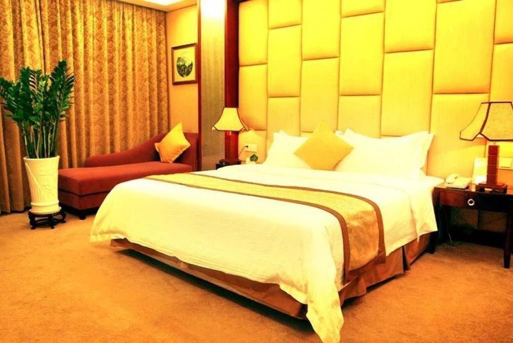 Zefeng Hotel Shenzhen Exterior photo